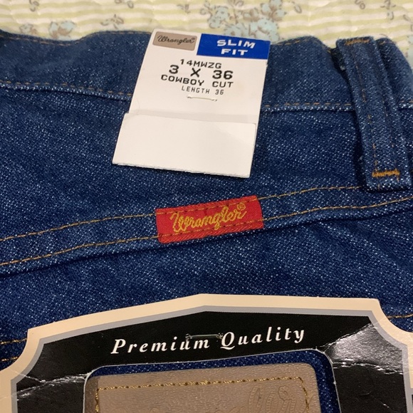 Wrangler Cowboy Cut Women’s Jean NEW Size 3 x 36 Slim fit tapered Fits over boot - Picture 5 of 9